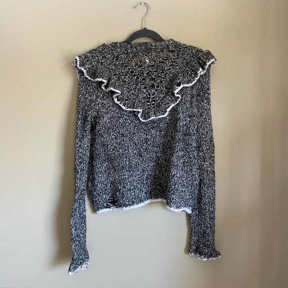 Wildfox Ruffle Trim Distressed Sweater Size S - Picture 5 of 7